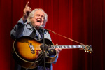 Peter Rowan joins the Midnight Jam in Wilkesboro, NC on April 26, 2025